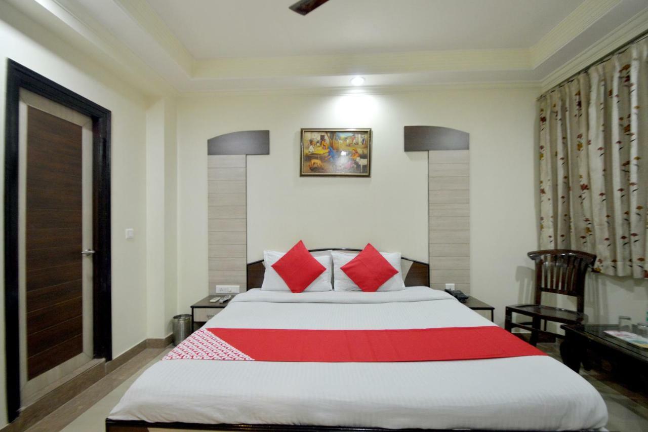 Oyo 23608 Hotel Fun Divisione di Divisione di Jaipur Esterno foto