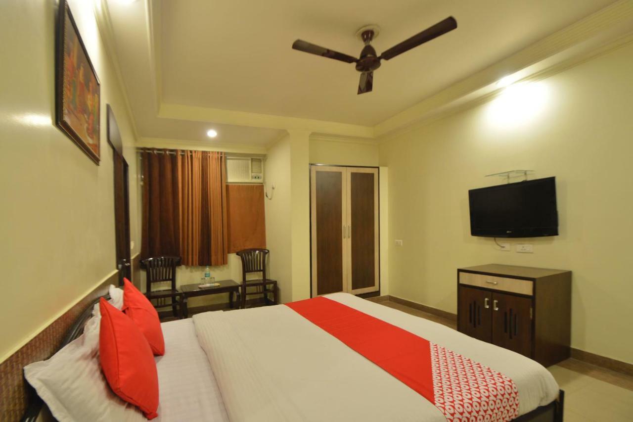 Oyo 23608 Hotel Fun Divisione di Divisione di Jaipur Esterno foto